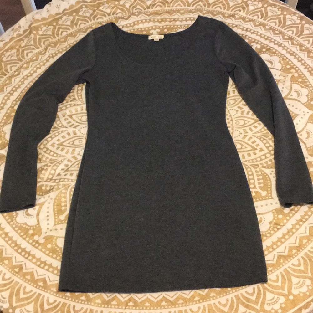 SILENCE + NOISE ANTHROPOLOGIE long slv dress/top